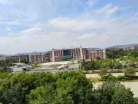 Qujing Jingxin Hotel