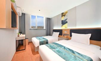 Yuanmufeng Holiday Hotel (Fuqing High-Speed Railway West Station)