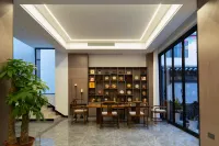 Hantian | Yunkaxueyu • Snow Mountain Panorama Hotel (Lijiang Gucheng Heilongtan)