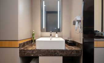 Home Inn Business Hotel (Zhangze Lake Wetland Park Store, Lucheng District, Changzhi)