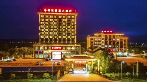 Daohuaxiangli Grand Hotel