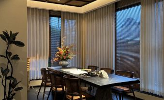 Bijie Magpie Aesthetic Hotel