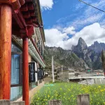 EASE Carefree Courtyard | Traveler’s Haven · Motorcycle & Sunrise View Inn (Zhagana Scenic Area) - พร้อมWifi