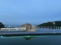 NanJiDaoSanPanMinSu - Pool