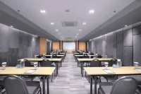 Hotel Neo Puri Indah - Jakarta