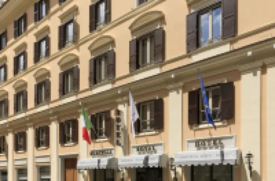 Marcella Royal Hotel - Rooftop Garden