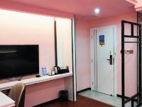北流海锦酒店 - 粉色主题双床房