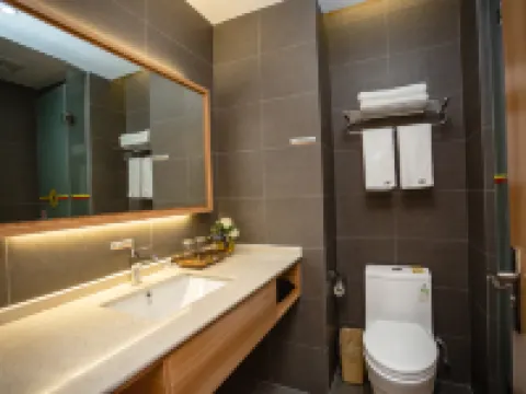 Super 8 Hotel (Ning Wai Beach) Hotels in Ningguo