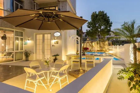 Diqu Manwu Homestay (Shanghai International Tourism Resort Branch)