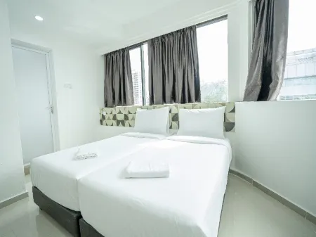 Grand Bagan Hotel