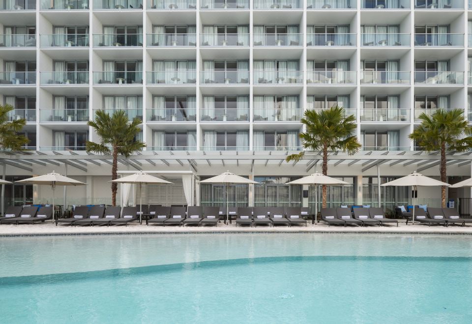 2. 라일리 어 크리..