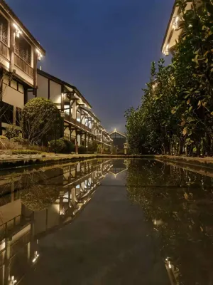 Fujiang Hotel Hotels near Chongqing Long-distance Bus Transport Co.， Ltd. Tongnan Branch