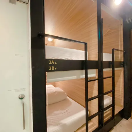 K.GOLD HOSTEL