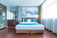 998 Boutique Business Hotel
