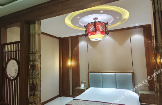 偏關豪泰商務酒店