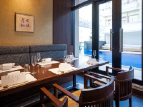 โอกินาว่า คาริยูชิ รีสอร์ท เอกเซส นาฮะ โรงแรมในนาฮะ