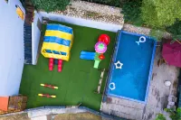 Seclusion B&B - piscina