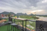 Puzhehei Lotus Emerald Ark Retreat