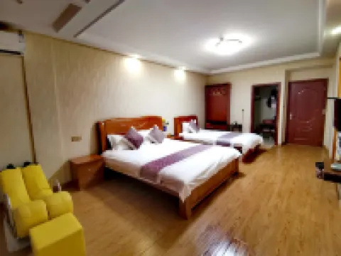 Alisha Hotel