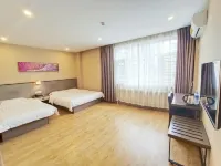 如家酒店·neo（通遼火車站人民公園店） 鄰近前坨子碉堡羣的酒店