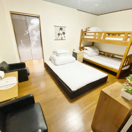 PetitHotel Reina