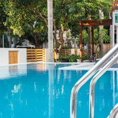 Pineapple Honey Resort B&B (Beihai Yintan Branch)