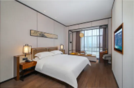 Metropolis Hotel (Ma'an Shandong Station  Anhui Industry university Branch)