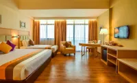 Hotel Sentral Seaview @ ​Beachfront - balcony