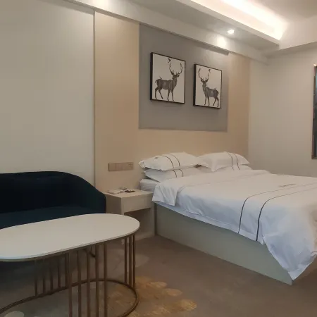 Bohai Business Hotel