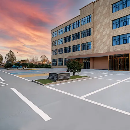 Lan Ou Shangpin hotel (Linyi Lanshan Railway Station East Square)