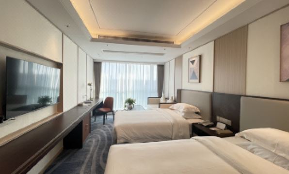 Zheda Yuanzheng Forest Hotel