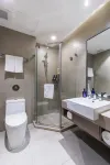 Starway Hotel (Beijing Guangqumenwai Metro Station) Hotels in Beijing