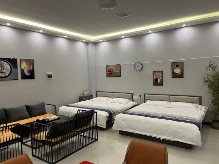 Shenyang Rongxin Home Business Hotel Отели рядом с достопримечательностью «Liaoning Rail Transit Vocational College New Campus»