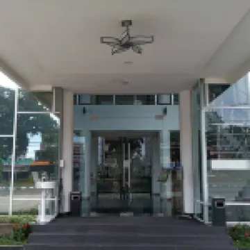 Splash Hotel
