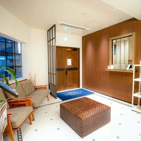 Hotel S-Presso Namba Отели рядом с достопримечательностью «Намба парки»