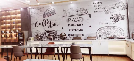 GreenTree Inn Express Hotel (Daming Tianxiong Road Yuancheng Street Branch) Отели рядом с достопримечательностью «Wanhe Group Daming Bus Passenger Transport Station»