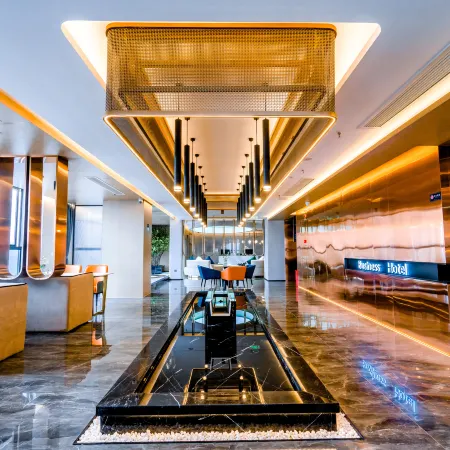 Yunmu Hotel (Luzhou Bubu Hi-Tech World Shop)