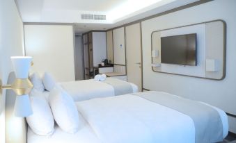 Louis Kienne Hotel Pemuda