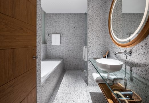 3. 험블 부티크 호..