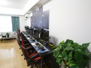 Shijiazhuang GN E-sports Apartment (Shijiazhuang Yuhua Wanda Locomotive Pedestrian Street)