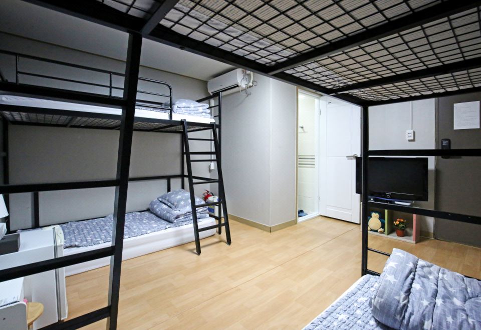 [다쉼 게스트 하우스 외부 및 리셉션 이미지]