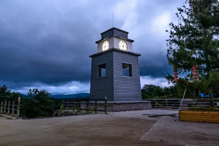 Floral Hotel·Jinan Huakaibaishi hotel