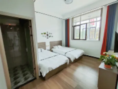 Laoma Homestay, Lishui (Underground Grand Canyon Firefly Water Cave Shop)