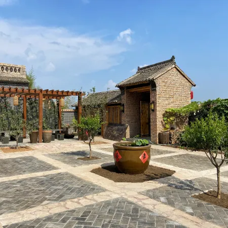 Hushan Hot Spring Resort