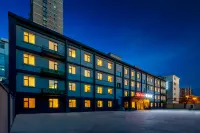 Starry Sky Hotel (Taiyuan Changfeng West Street) Hotels near Huangpo Relic Site