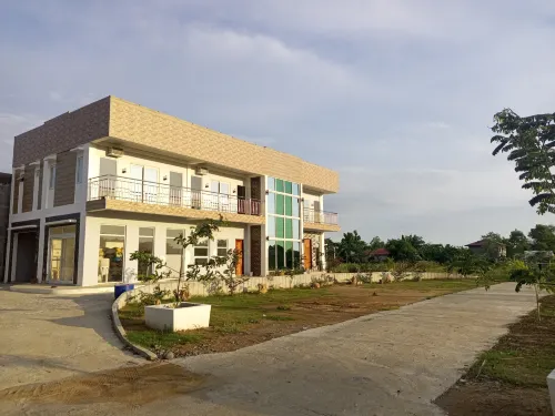 Villa Casa Camba Hotels in Alaminos