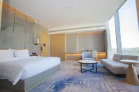 Sea View Art Hotel (Rizhao Duodao Sea Store)