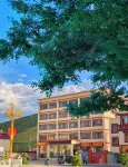 Crown Boutique Hotel