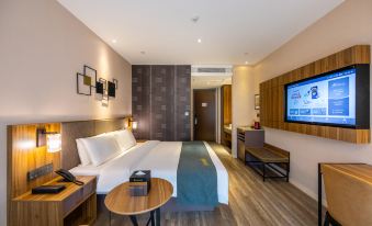 Homeinn Plus Hotel (Lanzhou Anning Mogao Avenue Provincial Central Hospital)