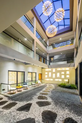 Wuzhen Xishan Mu Ji Mo Ins Hotel Hotels near Xuchang Sauce Park